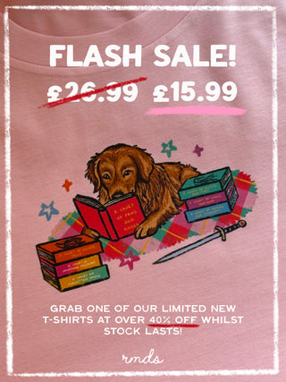 Golden Retriever Reading T-Shirt